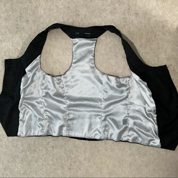Maurice’s black pin-stripe vest - Picture 4 of 5
